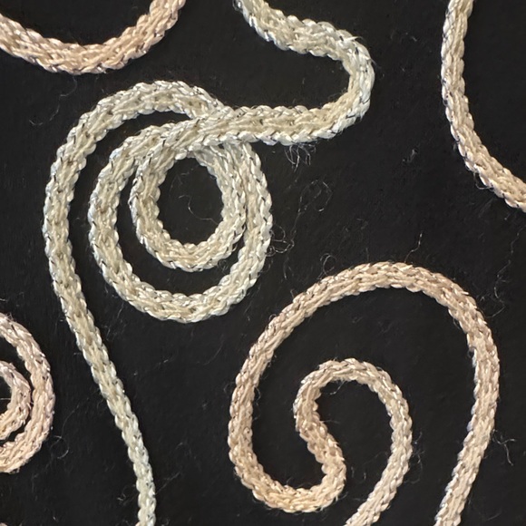 Vintage Chic Black and Cream Embroidered Women's Blouse - Picture 3 of 4